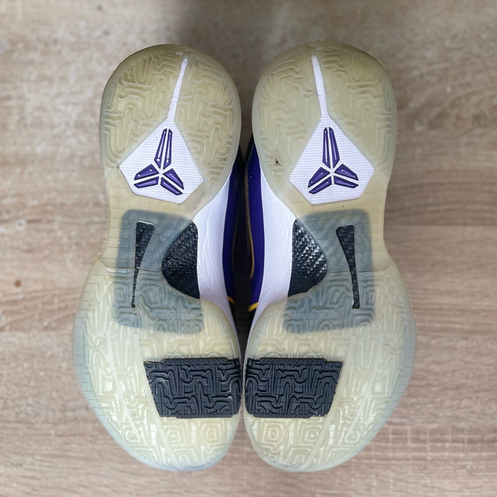 Nike Kobe 5 Protro lakers size 10 - Picture 4 of 4